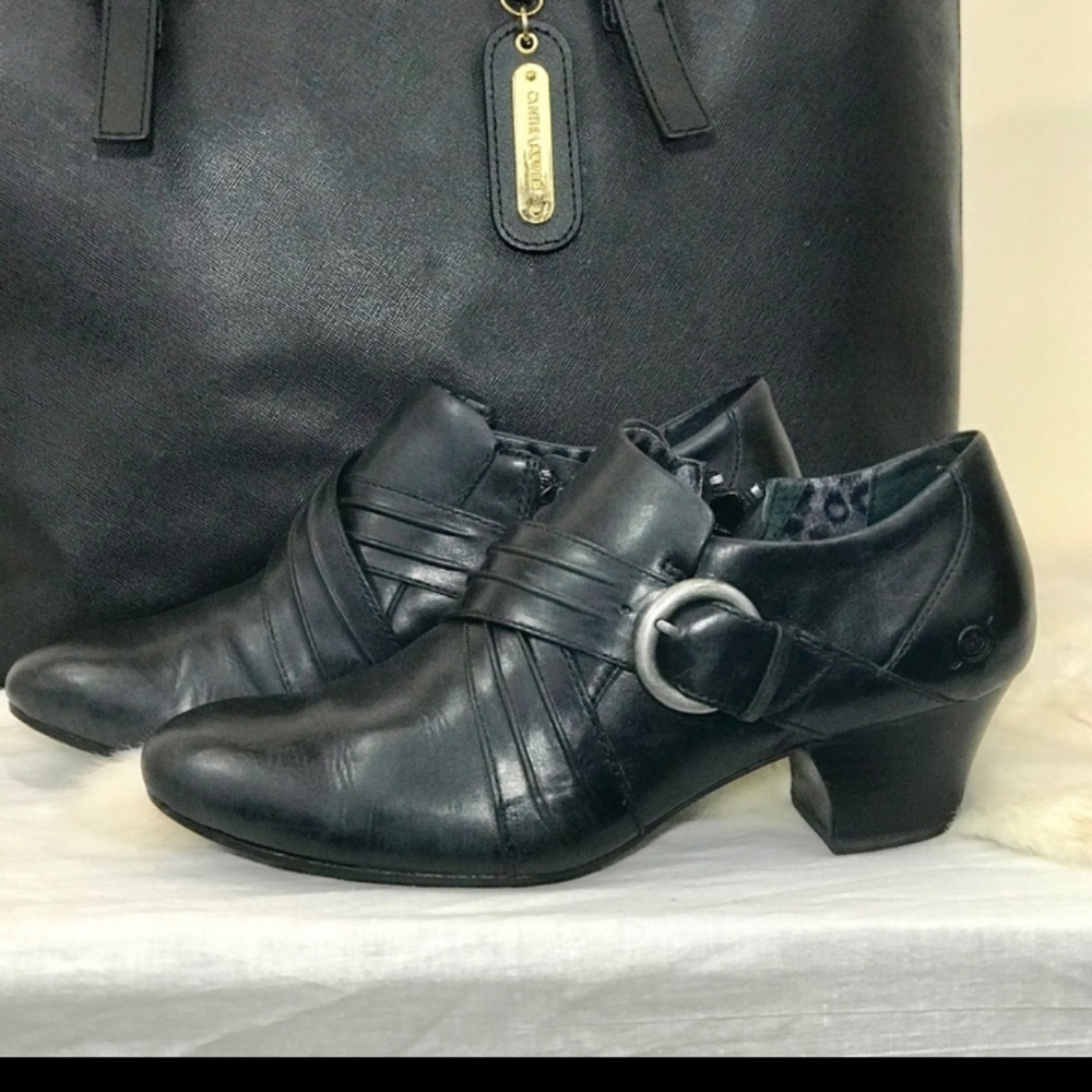 BORN Nova Black Booties Size 8